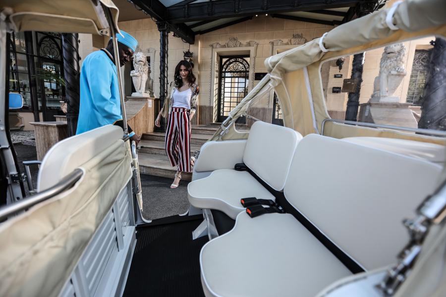 Интерьер Piaggio Ape Calessino 2019 года  (фото 15 из 18)